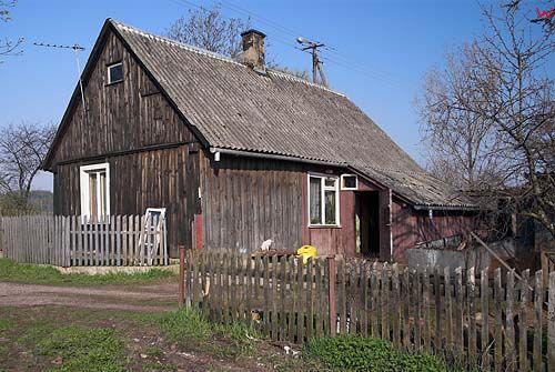 _W060273 drewniany dom w Prudziszkach